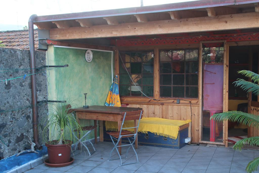 El Porvenir Albergue Los Llanos De Aridane Exterior foto